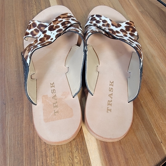 Trask Sandi Leopard Print Calf Hair Leather Size 8 - Picture 10 of 17